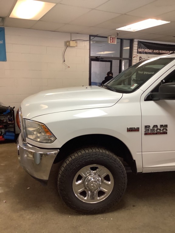 2014 RAM 2500 Image 35