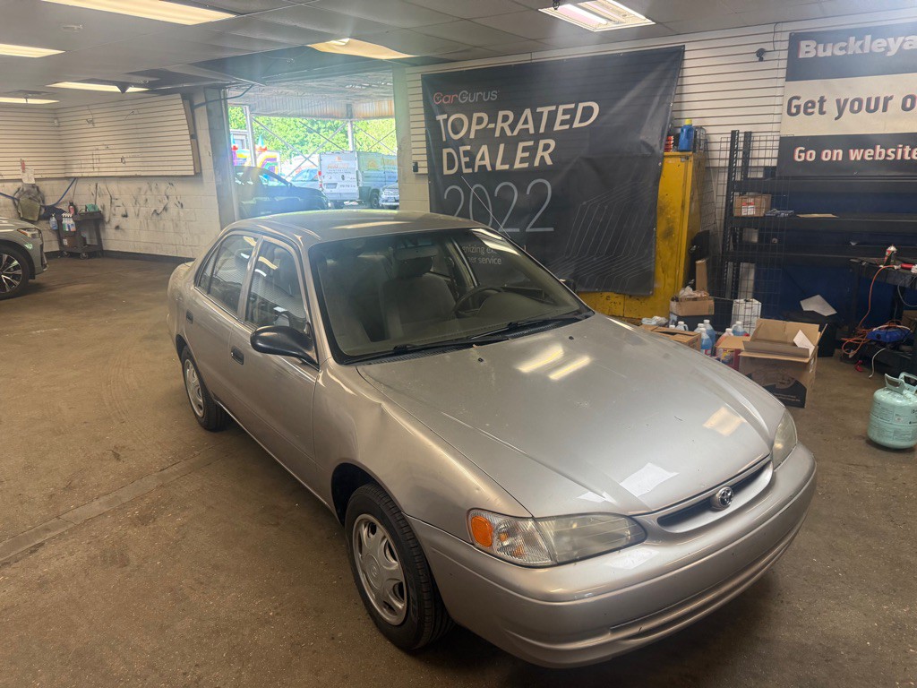 2000 Toyota Corolla Image 1