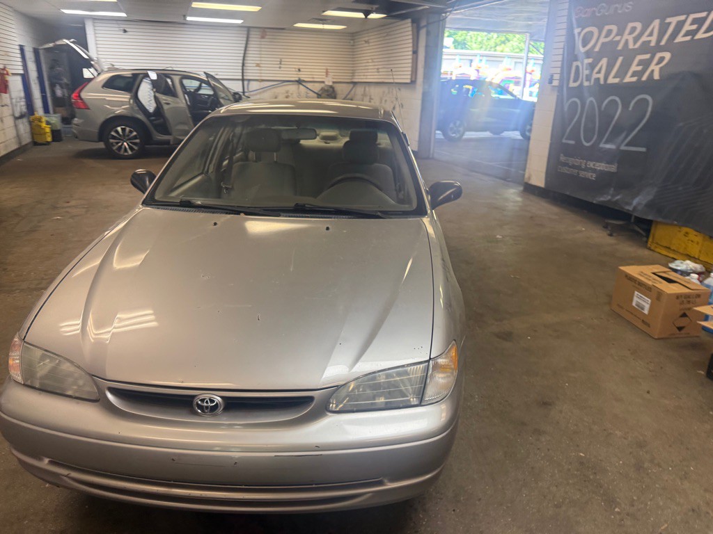 2000 Toyota Corolla Image 4