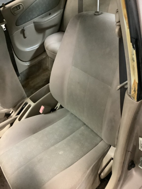 2000 Toyota Corolla Image 39