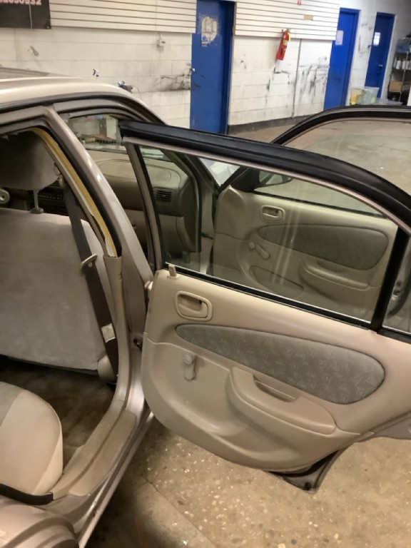 2000 Toyota Corolla Image 44