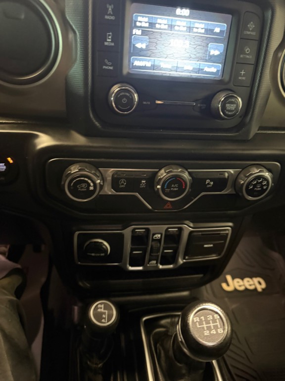2018 Jeep Wrangler Unlimited Image 14