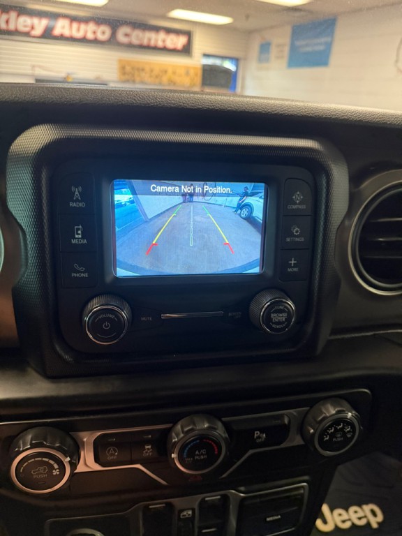 2018 Jeep Wrangler Unlimited Image 15