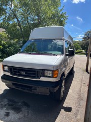 Image for 2005 Ford Econoline E250 ID: 7480110