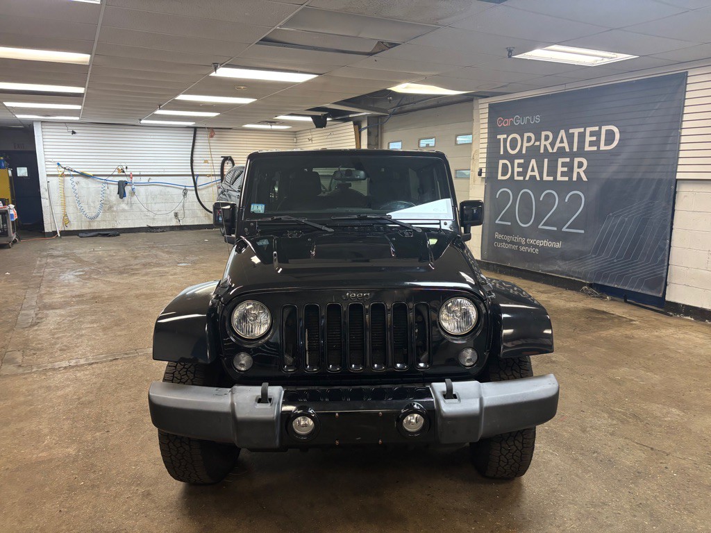 2015 Jeep Wrangler Unlimited Image 2