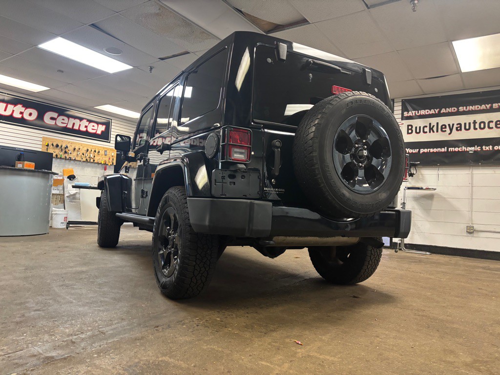 2015 Jeep Wrangler Unlimited Image 9