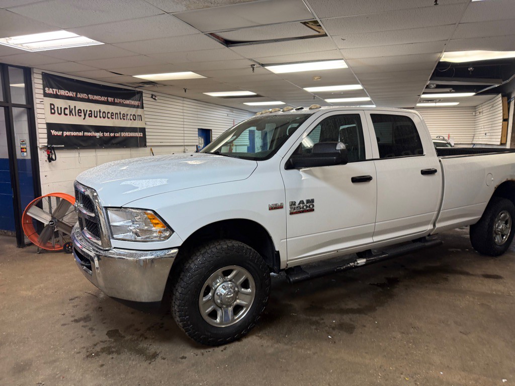 2015 RAM 3500 Image 4