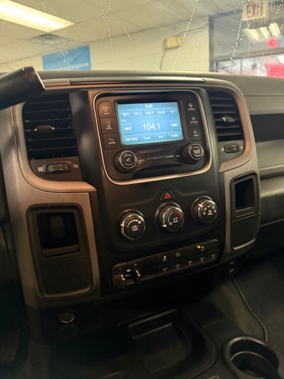 2015 RAM 3500 Image 19