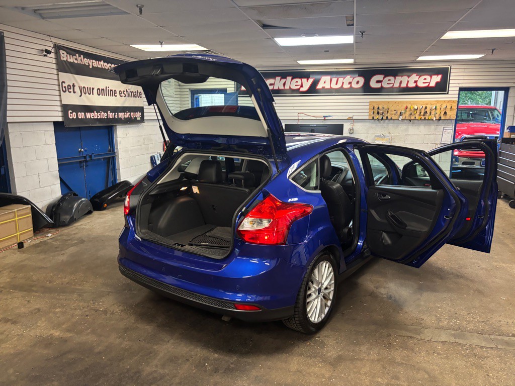 2014 Ford Focus Image 32