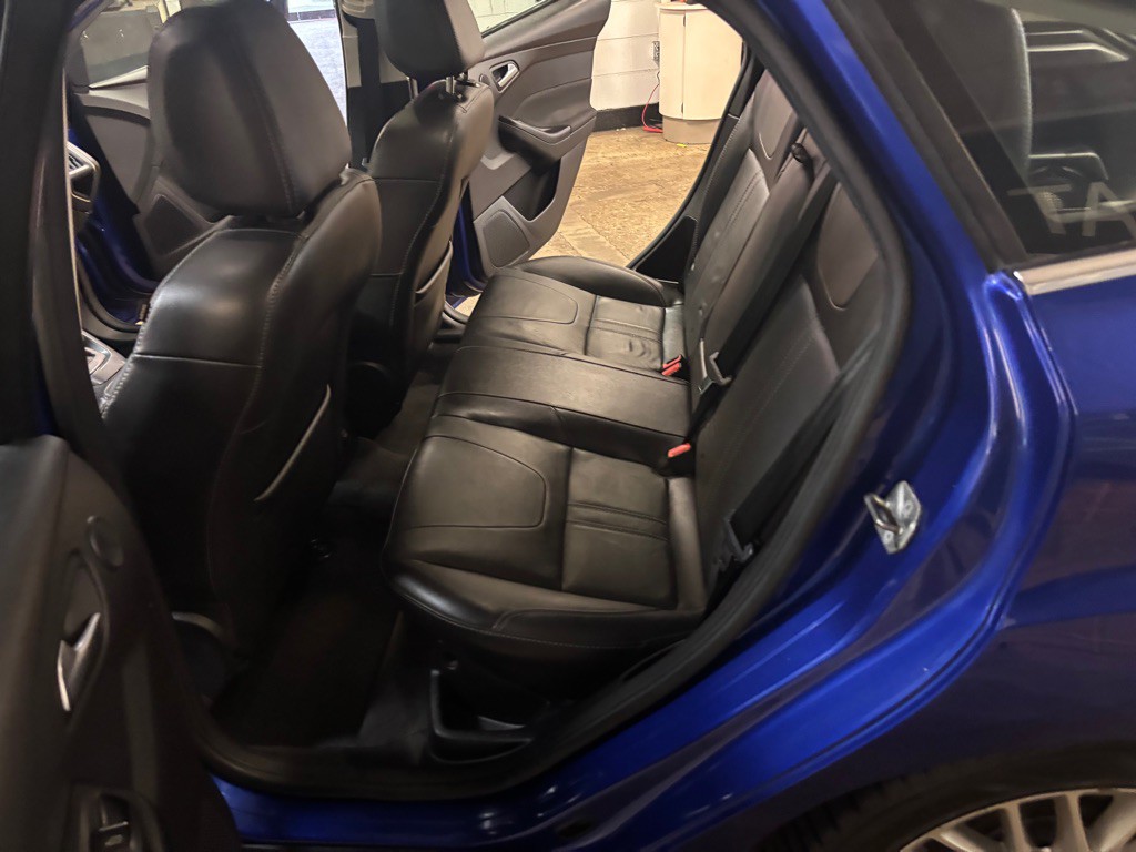 2014 Ford Focus Image 38