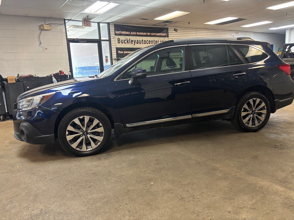2018 Subaru Outback Image 9
