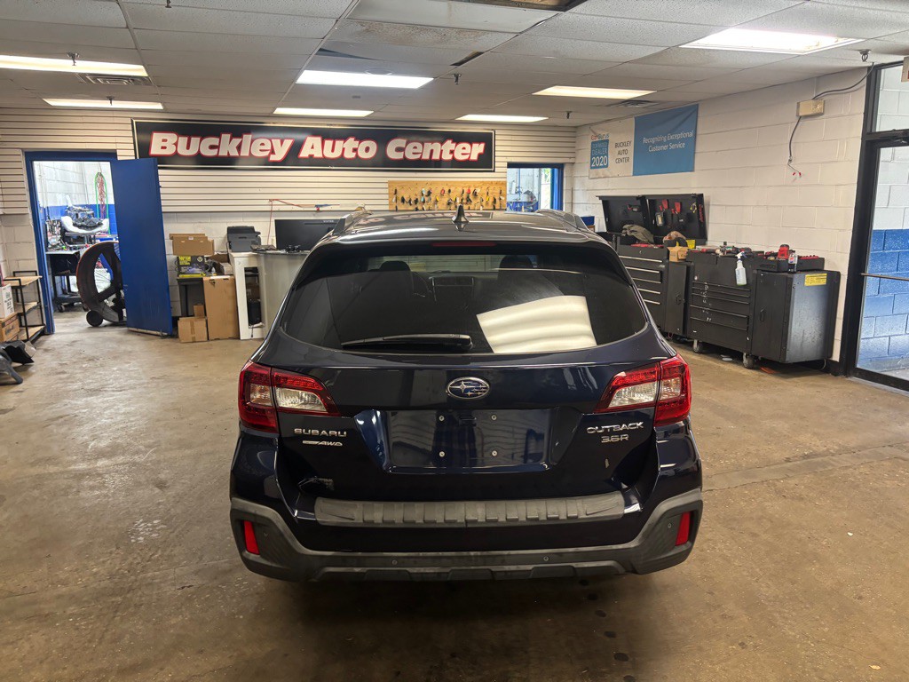 2018 Subaru Outback Image 12