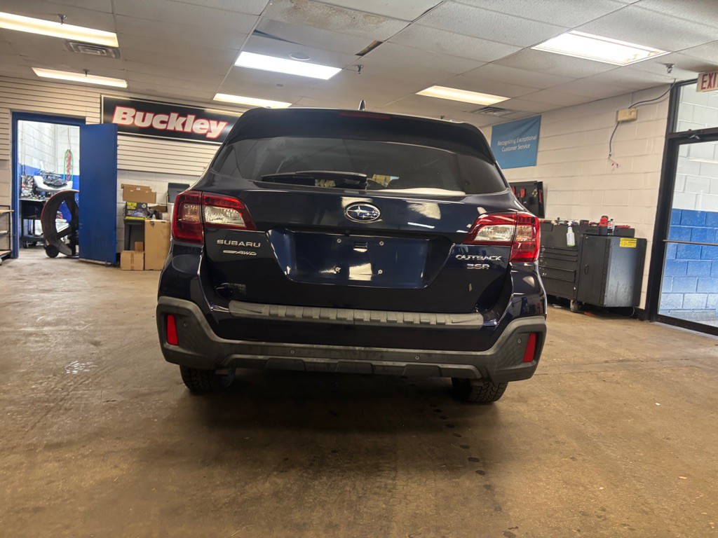 2018 Subaru Outback Image 13