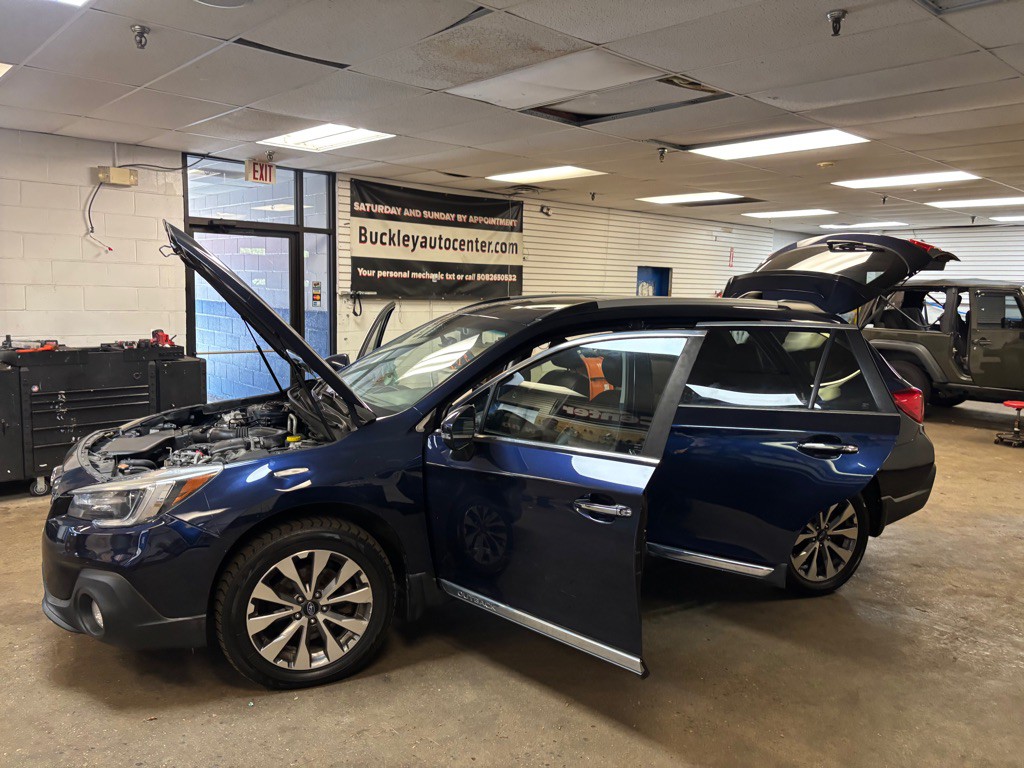 2018 Subaru Outback Image 28