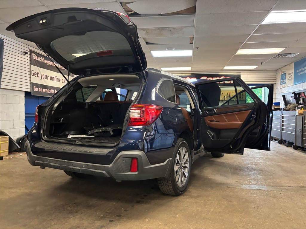 2018 Subaru Outback Image 35