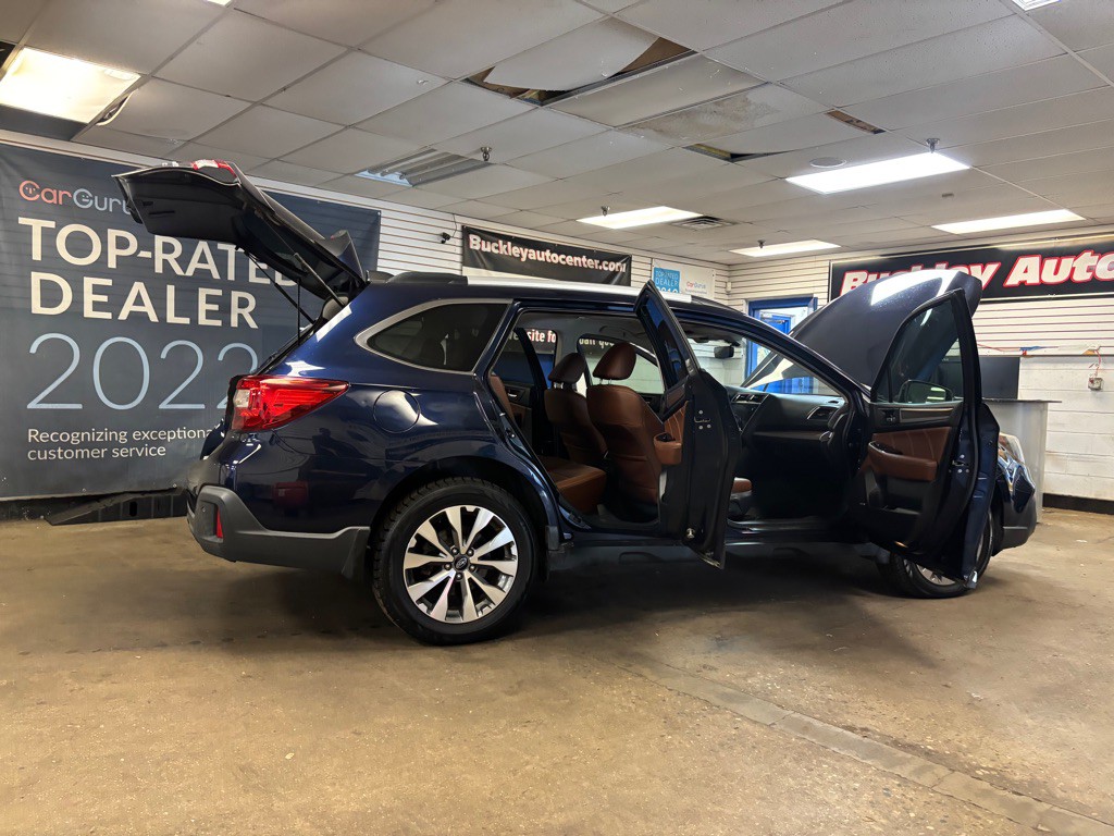 2018 Subaru Outback Image 37
