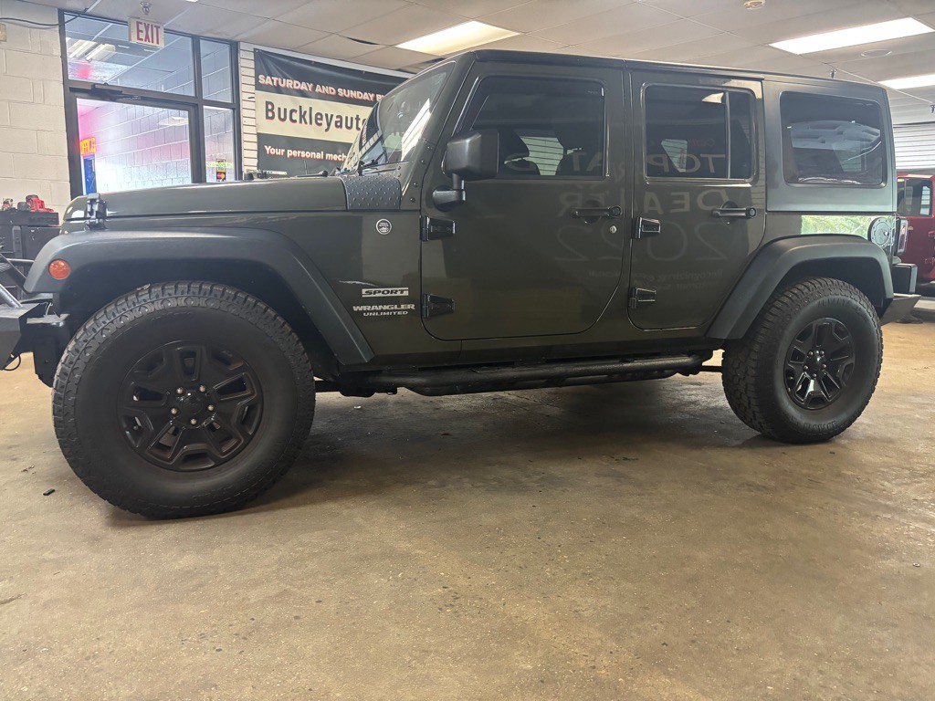 2015 Jeep Wrangler Unlimited Image 8
