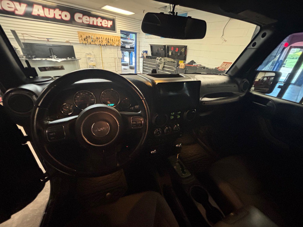 2015 Jeep Wrangler Unlimited Image 28