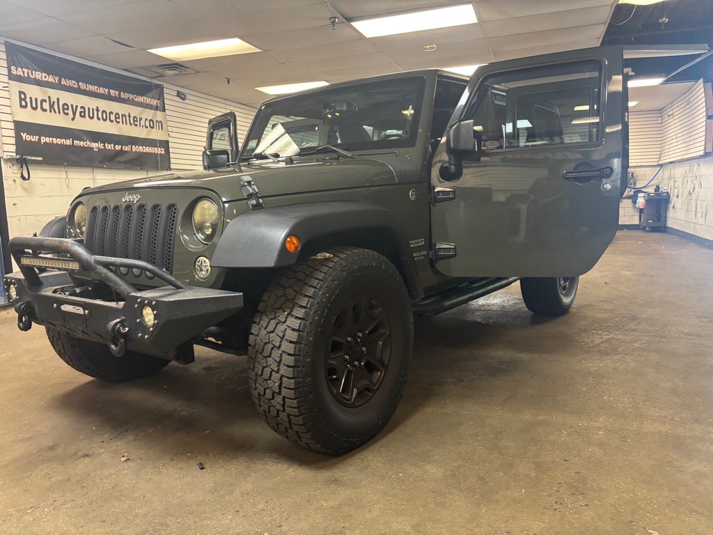 2015 Jeep Wrangler Unlimited Image 35