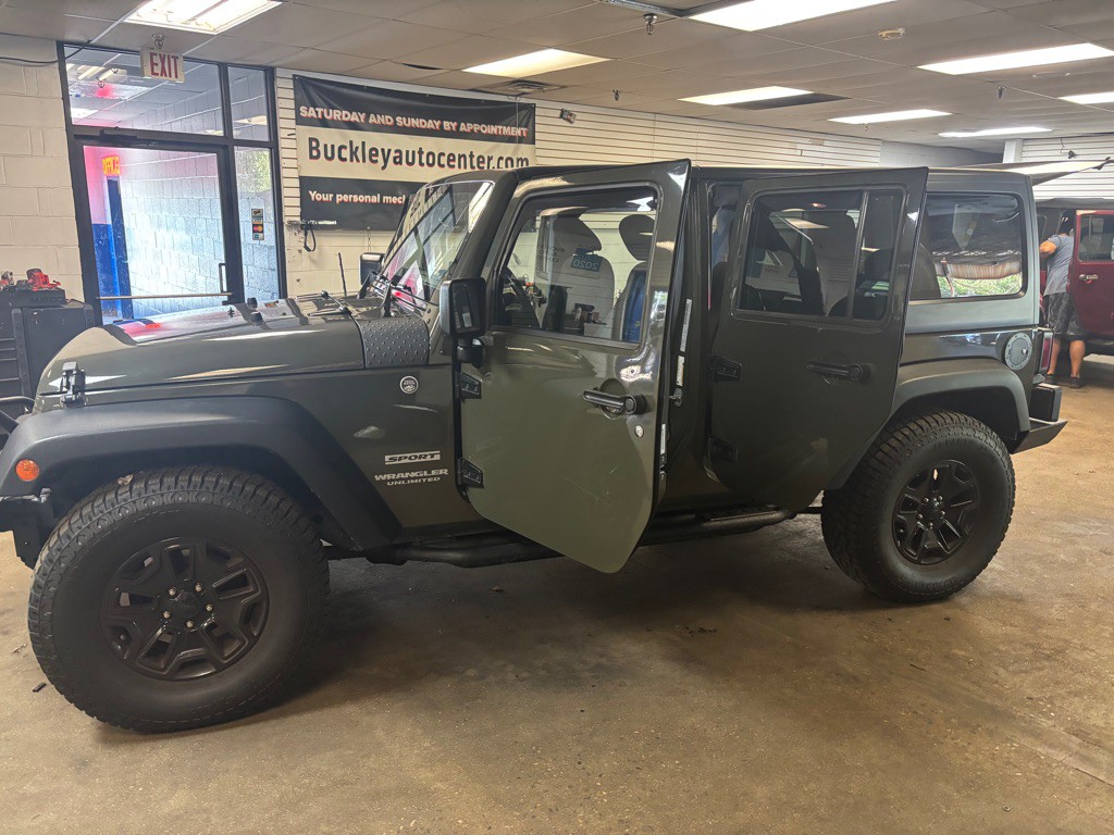 2015 Jeep Wrangler Unlimited Image 36