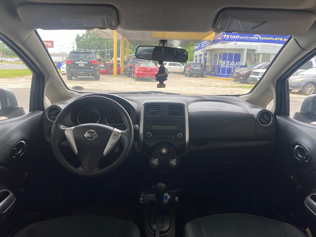 2014 Nissan Versa Image 6