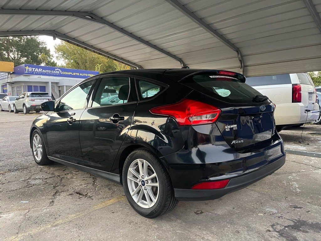 2016 Ford Focus Image 5