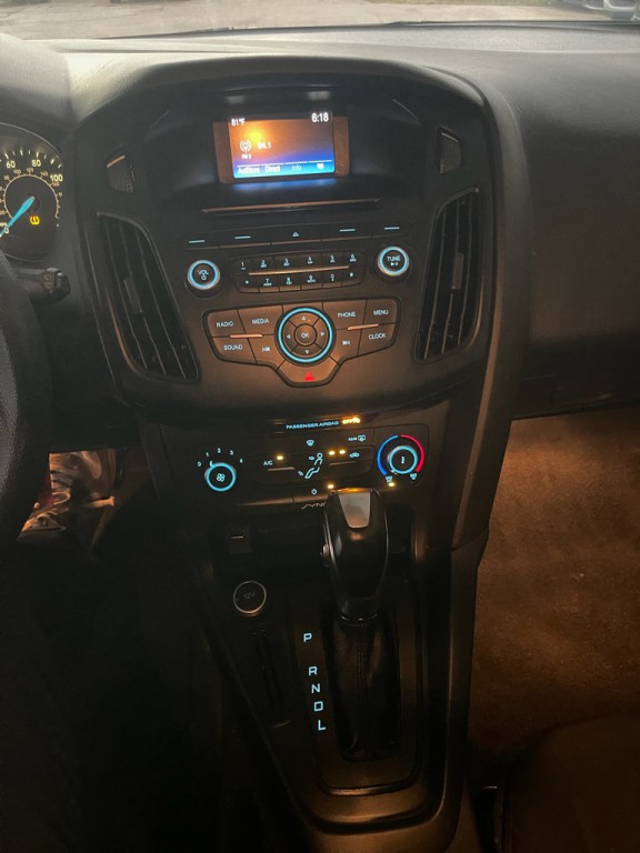 2016 Ford Focus Image 12