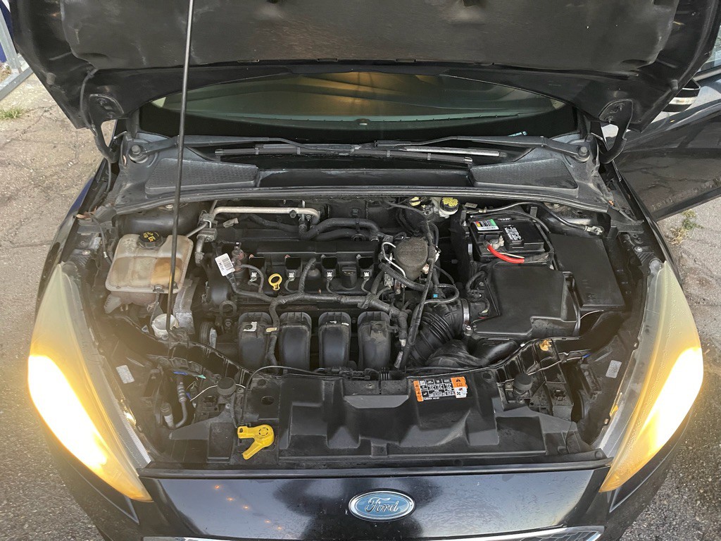 2016 Ford Focus Image 13