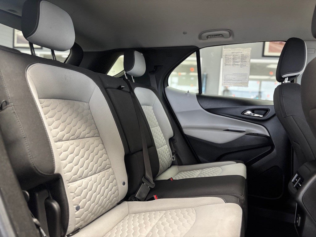 2020 Chevrolet Equinox Image 25
