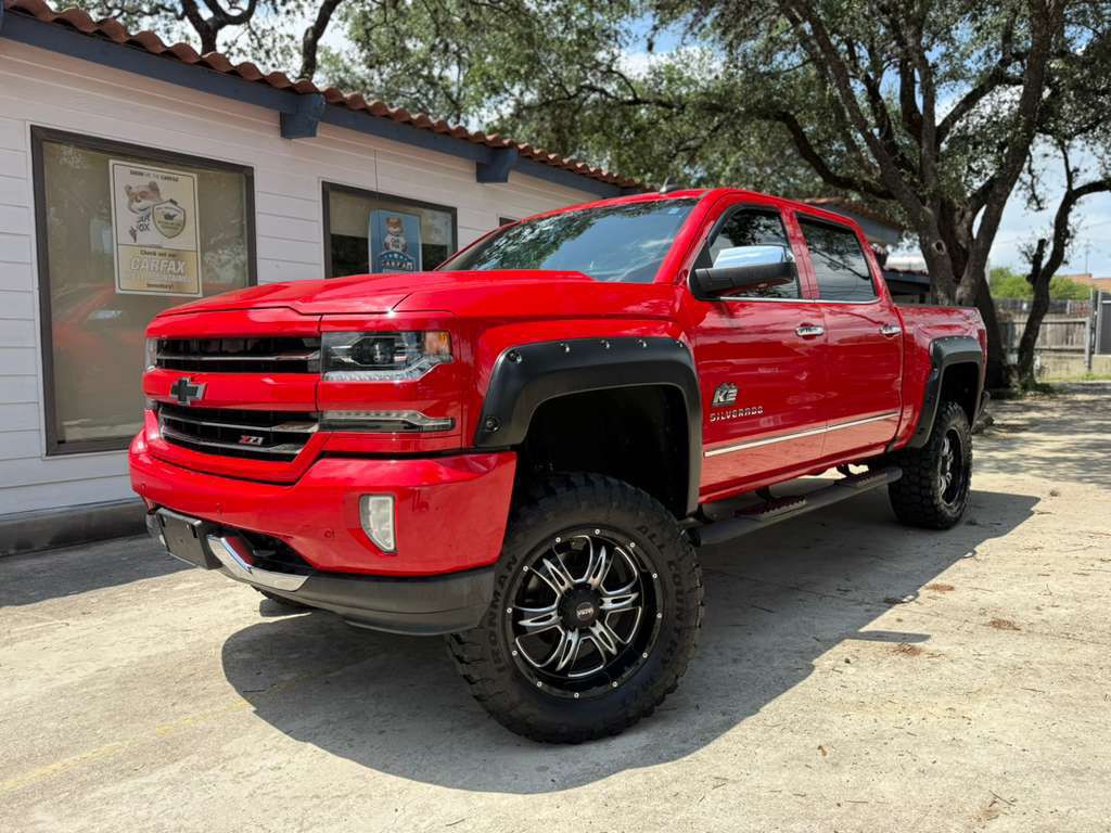 2017 Chevrolet Silverado 1500 Image 1
