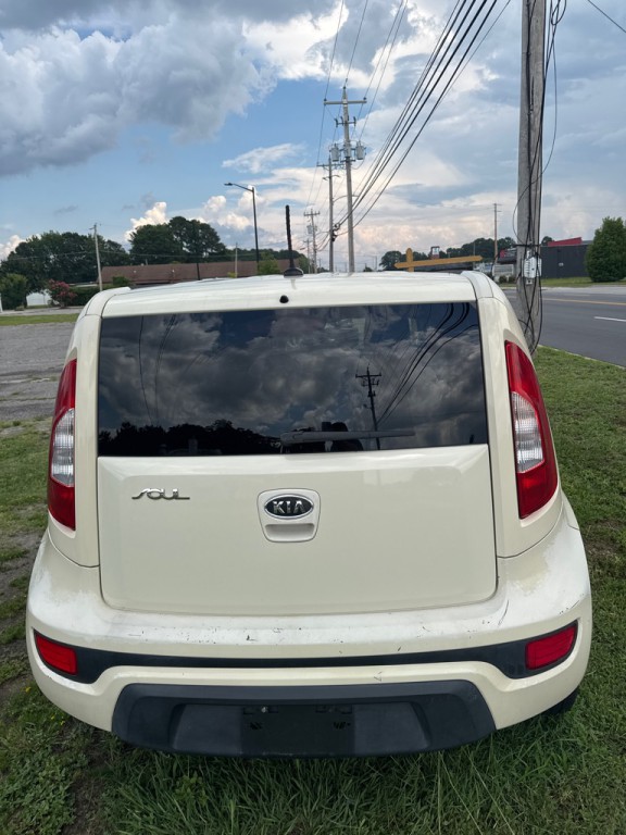 2013 Kia Soul Image 3