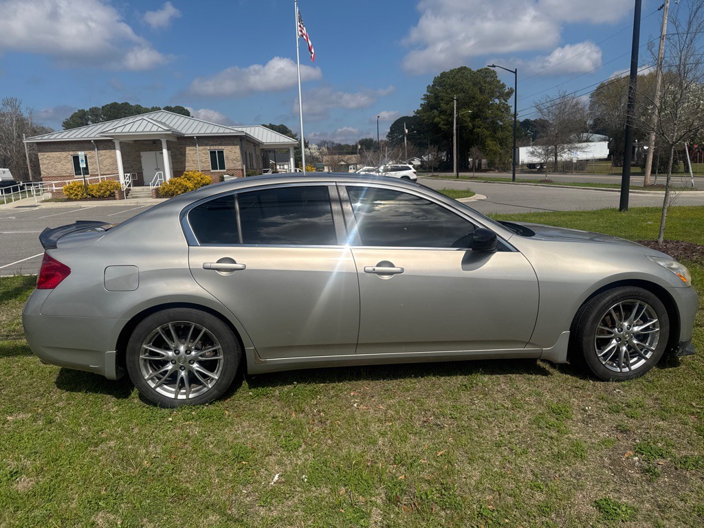 2008 INFINITI G35 Image 3