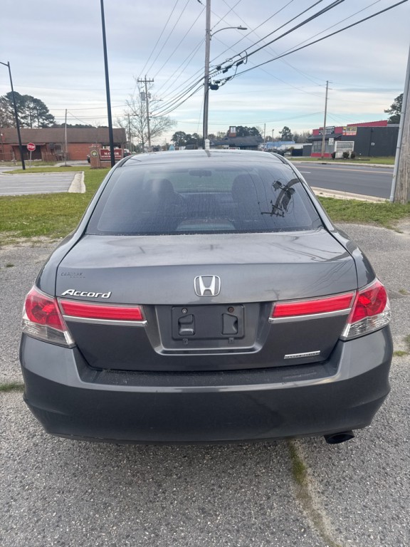 2011 Honda Accord Image 3