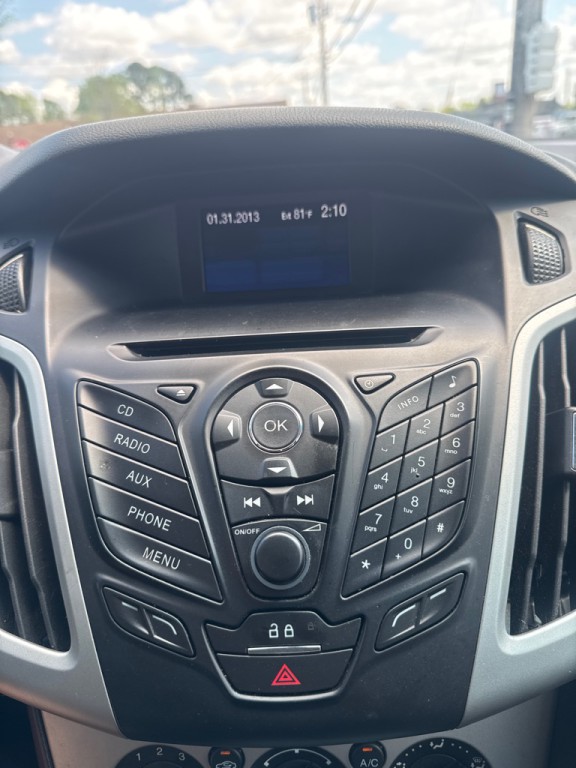 2013 Ford Focus Image 10