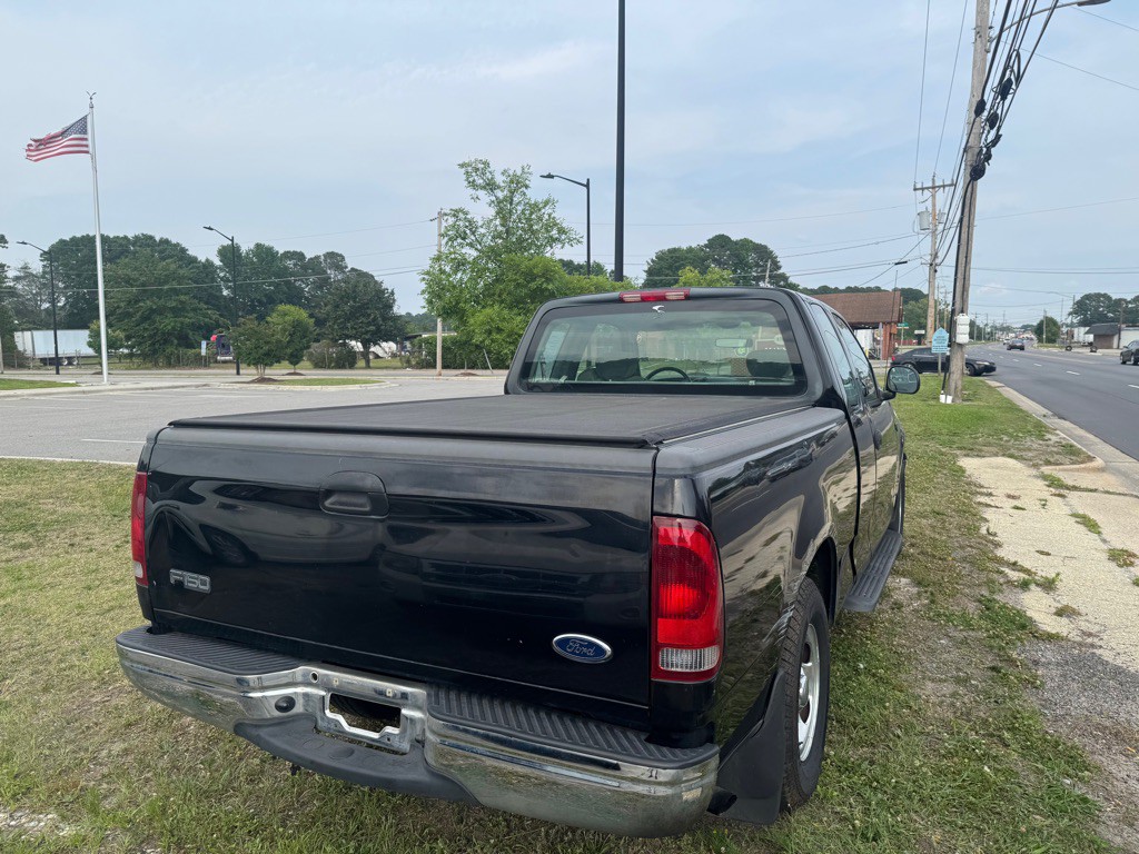 2002 Ford F-150 Image 3