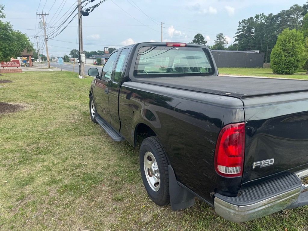 2002 Ford F-150 Image 4
