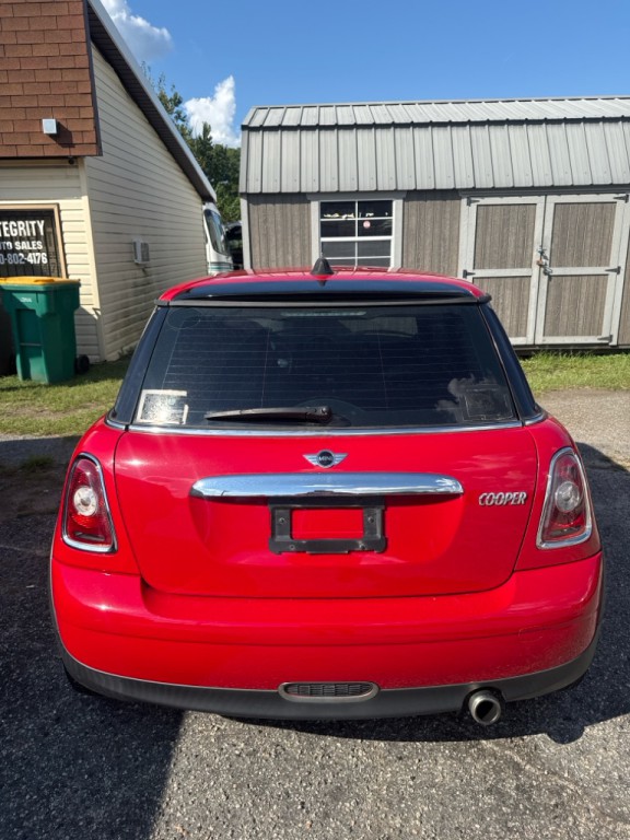2010 MINI Cooper Image 3