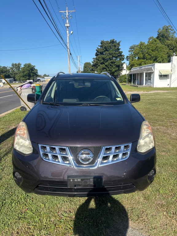 2013 Nissan Rogue Image 2