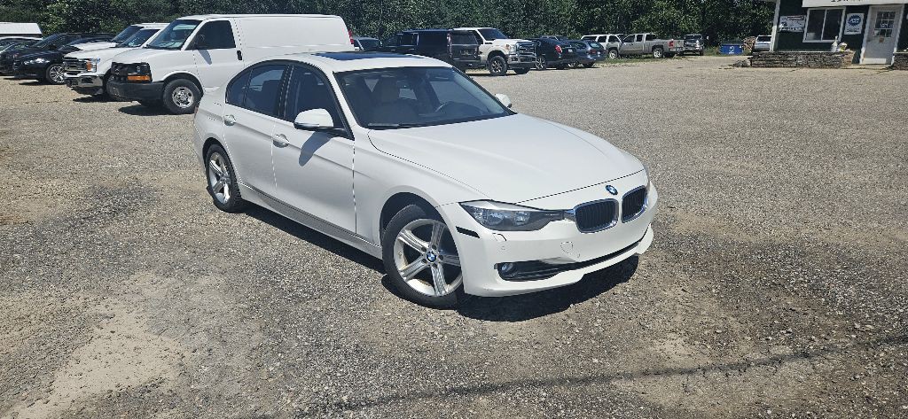 2014 BMW 3 Series Image 7