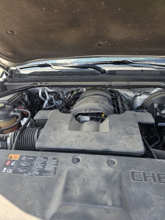 2015 Chevrolet Suburban Image 10
