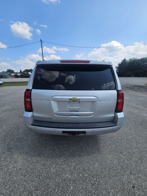 2015 Chevrolet Suburban Image 9