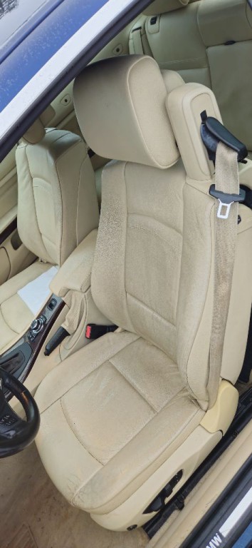 2012 BMW 3 Series Image 10