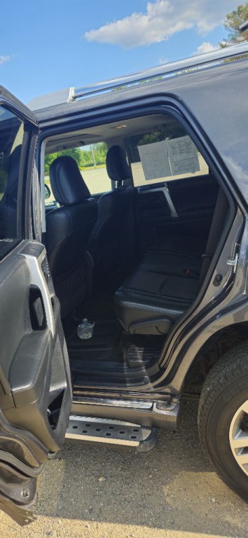 2011 Toyota 4Runner Image 9