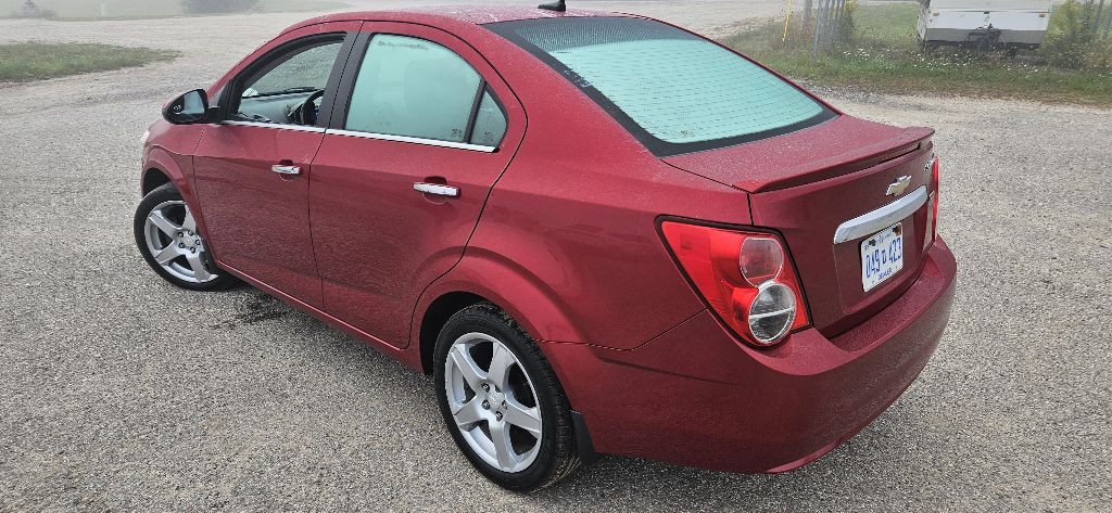 2014 Chevrolet Sonic Image 5