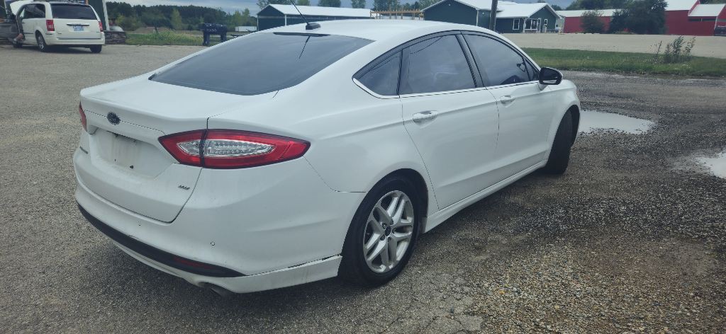 2016 Ford Fusion Image 4