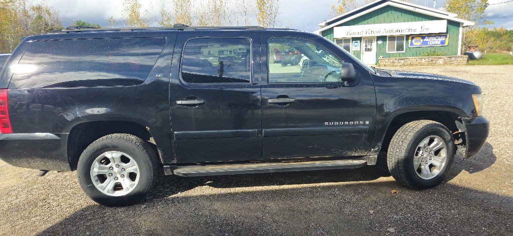 2007 Chevrolet Suburban Image 6