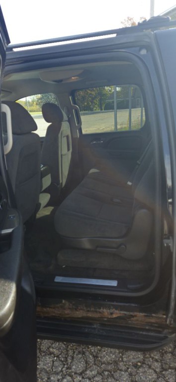 2007 Chevrolet Suburban Image 9
