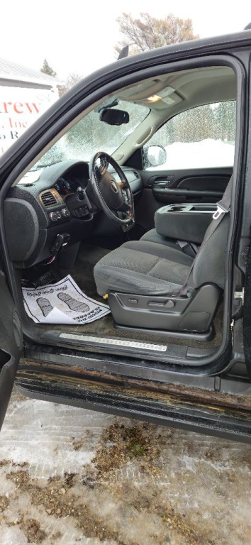 2007 Chevrolet Suburban Image 10