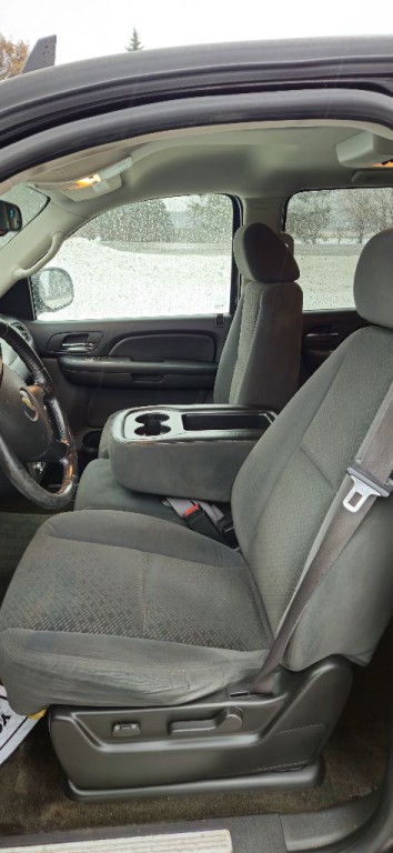 2007 Chevrolet Suburban Image 13