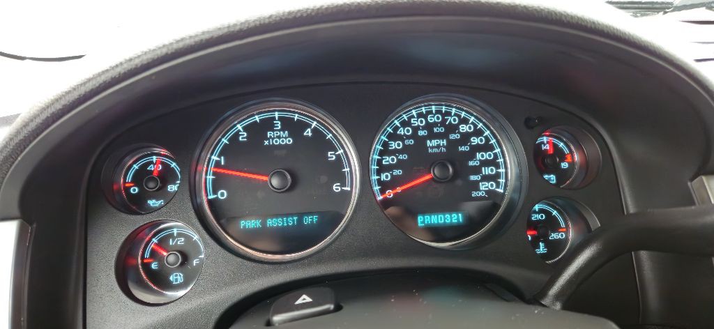 2007 Chevrolet Suburban Image 14